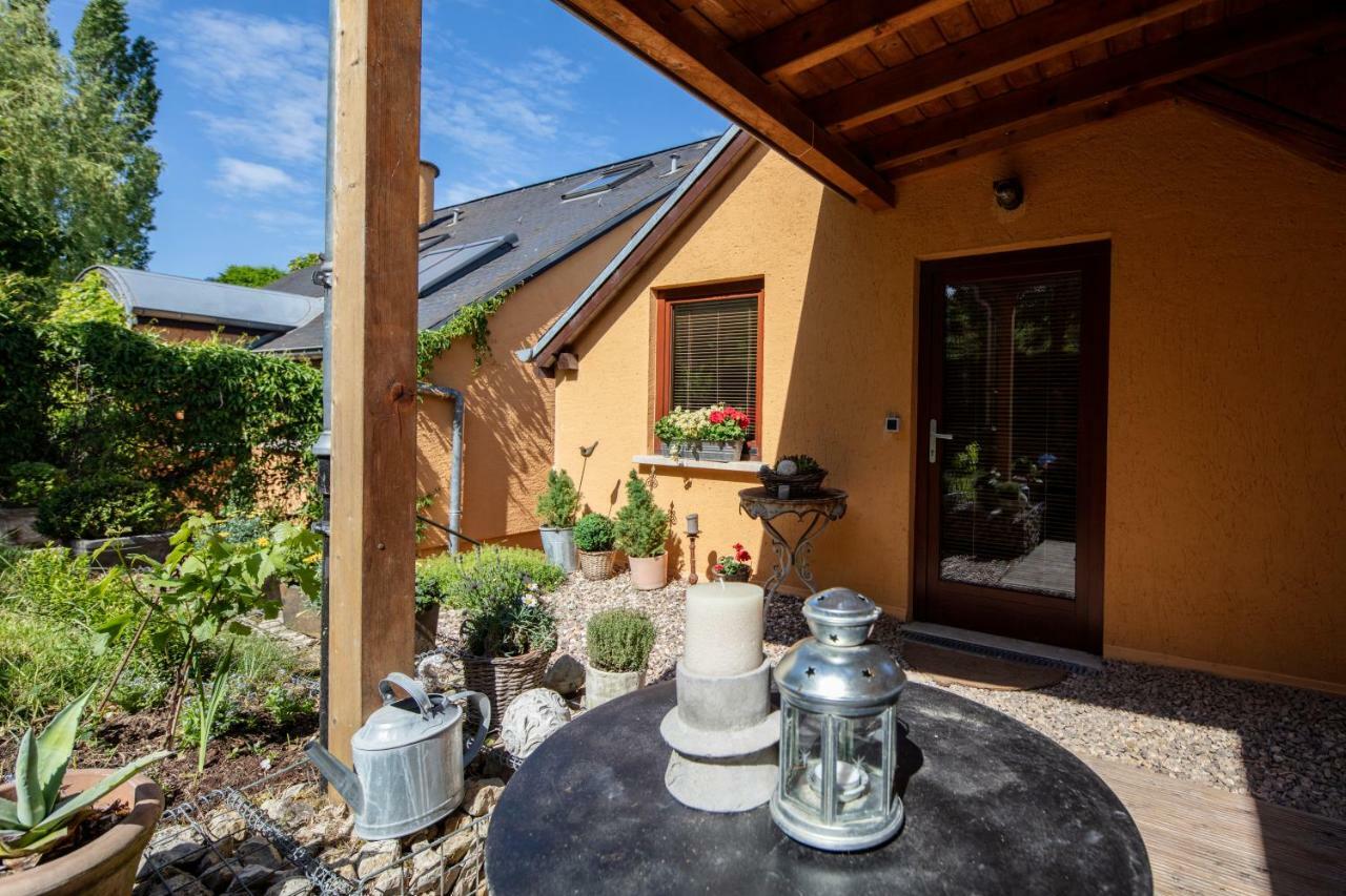 Little House On The Prairie Apartamento Eppeldorf Exterior foto